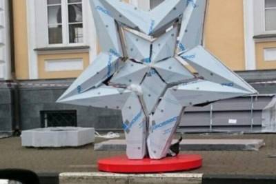В Ярославле Звезду Победы установили вверх ногами