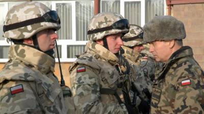 Поляки посоветовали министру обороны не выставлять себя на посмешище после слов о России
