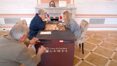 Российская шашистка отыграла 12 очков в финале ЧМ после скандала с флагом