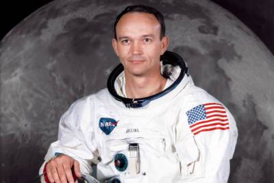 Скончался летавший к Луне американский астронавт Майк Коллинз