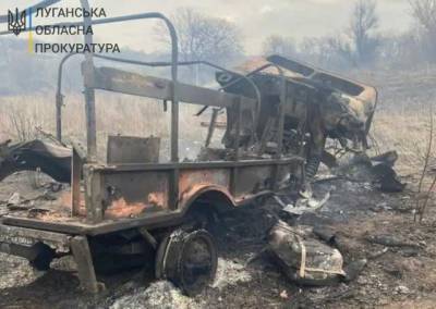 Подрыв машины ВСУ на Донбассе: Появились фото с места происшествия
