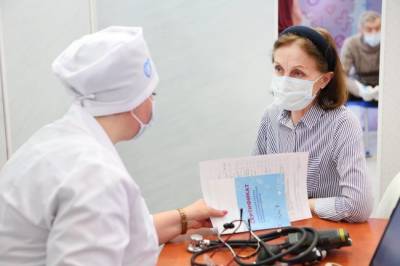 В Оренбургской области ежедневно вакцинируются около 5 тыс человек