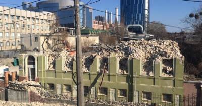 Вместо исторического здания — офисы и ЖК: как разрушают архитектуру старого Киева