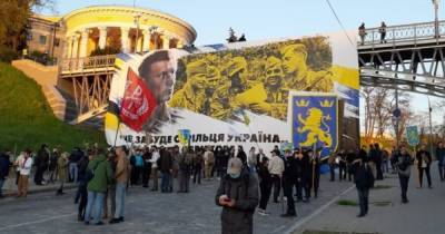 Максим Назаров - Facebook забанил журналистов, публиковавших снимки с марша в честь дивизии СС "Галичина" (фото) - focus.ua - Киев