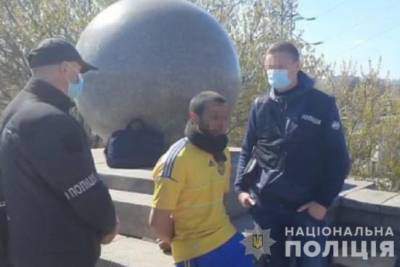 В Киеве задержали подозреваемого в убийстве и расчленении своего товарища