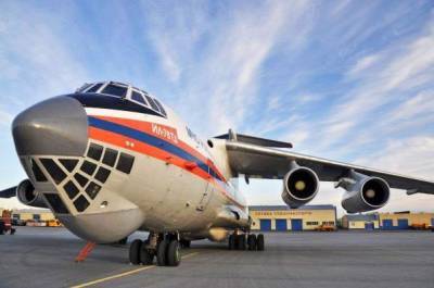 Самолет МЧС России доставил срочную медицинскую помощь в Индию