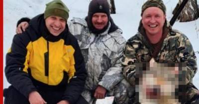 Депутата исключили из "Единой России" за издевательство над раненым волком