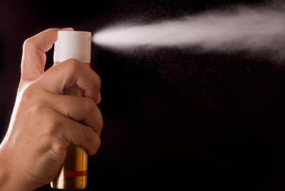 В Одессе школьник распылил слезоточивый газ в лицо учительнице