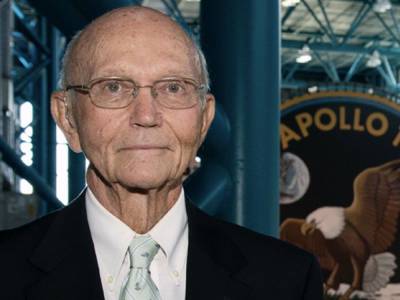 Нил Армстронг - Умер американский астронавт Коллинз – участник первой миссии на Луну - gordonua.com - США - Рим