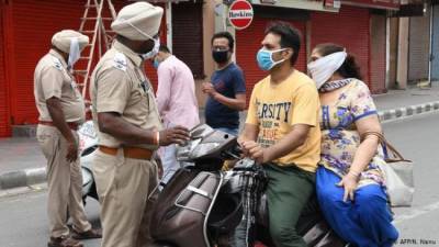 США выделят $ 100 млн на борьбу с коронавирусом в Индии