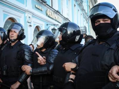 «Маловато извилин и плохо со слухом»: Павел Гусев резко высказался о силовиках после задержаний журналистов