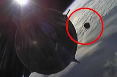 Экипаж корабля SpaceX чудом избежал столкновения с НЛО. ВИДЕО