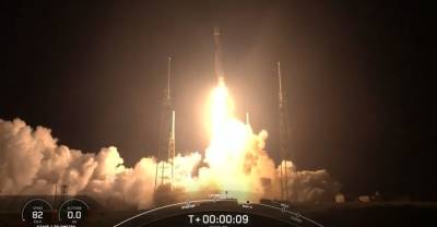 SpaceX запустила на орбиту большую партию спутников Starlink