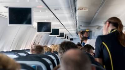 Ученые рассказали, в какой части самолета выше риск заражения коронавирусом
