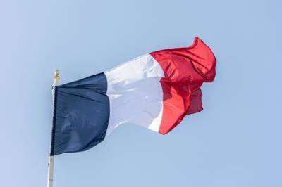 Во Франции раскритиковали «маленькую войну» Байдена и Зеленского против России