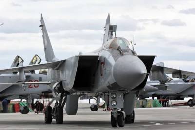 Sohu: Истребитель ВКС РФ МиГ-31 не допустил провокацию НАТО в Баренцевом море