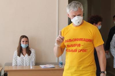 Депутат Госдумы накануне выборов закрыл свой детский фонд в Челябинской области