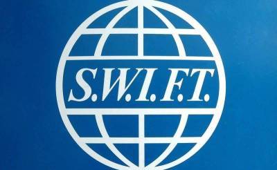 Москва пообещала «мощный ответ» на отключение России от SWIFT