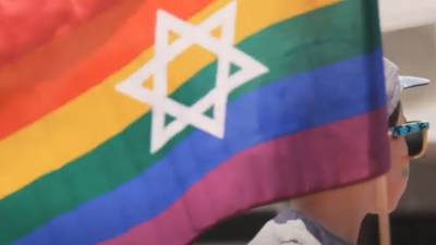 Студенты ортодоксальной Ешивы подали иск о признании ЛГБТ
