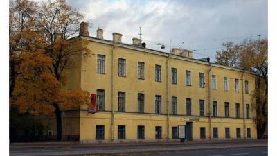Здание бывших казарм Измайловского полка проданы на торгах в Петербурге