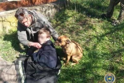 На Черкащине в 5-метровом заброшенном резервуаре нашли мужчину, мальчика и собаку