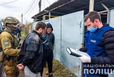 Полиция задержала киллера, расстрелявшего мужчину в Николаеве. Им оказался 17-летний парень
