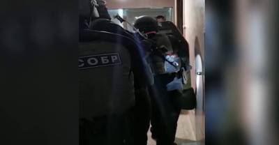 ФСБ задержала 16 сторонников украинских неонацистов в девяти городах России