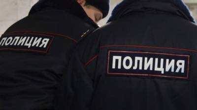 Угрожал посадить за наркотики: москвича задержали за вымогательство денег у школьника