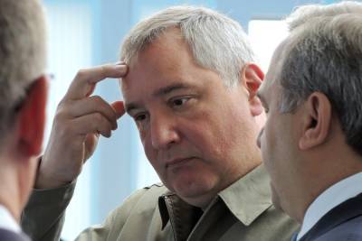 Рогозин на чешском ответил критику Национального космического центра