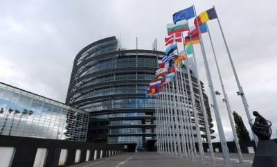 Отключение России от SWIFT внесено в проект резолюции Европарламента