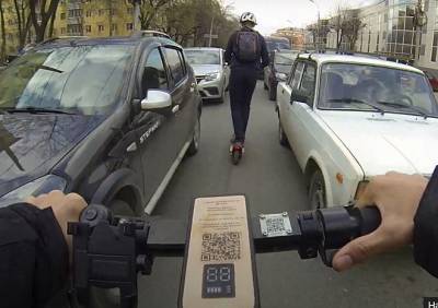 Полиция накажет рязанского блогера, проехавшего по встречке на электросамокате