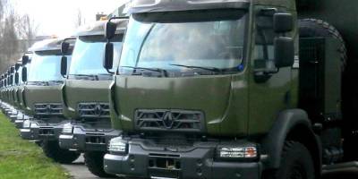 На вооружение ВСУ поступят французские грузовики Renault — фото