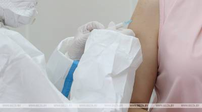 Мобильный пункт вакцинации от коронавируса начинает работу в Лиде