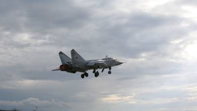 Sohu: провокация НАТО в Баренцевом море обернулась эффектным трюком МиГ-31 ВКС РФ