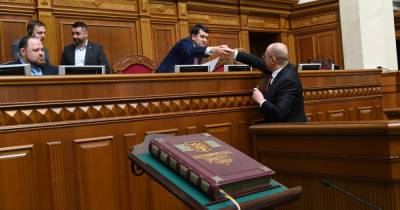 Рада не получала предложений от Кабмина относительно перестановок в правительстве — Разумков