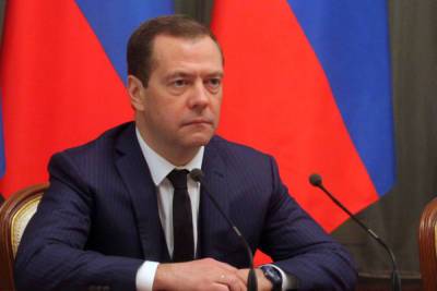 Медведев рассказал о посягательстве других стран на правду о войне