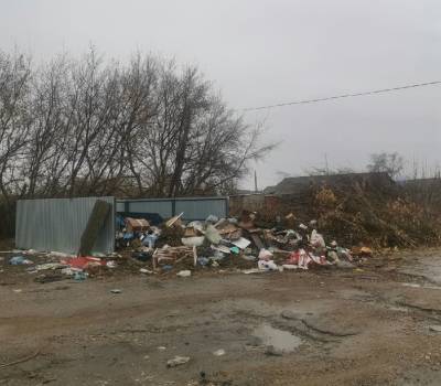 Жители райцентра на юге Челябинской области пожаловались на горы мусора