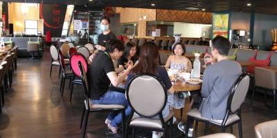 Китайцев будут штрафовать за недоеденные блюда в кафе