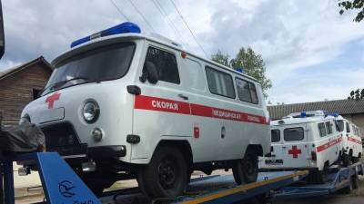 «Буханка-труповозка»: в «Единой России» объяснили покупку УАЗа для скорой помощи