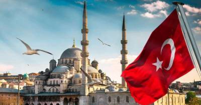 Турция отменяет обязательные ПЦР-тесты для туристов из Украины