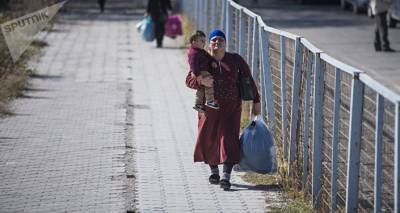 Киргизия эвакуировала из зоны конфликта на границе с Таджикистаном более 400 человек