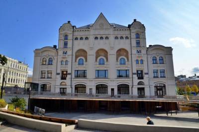 Движение ограничат в Москве из-за реконструкции здания Политехнического музея