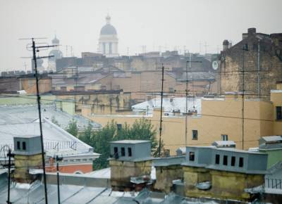 Петербургский суд запретил рекламу прогулок по крышам