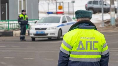 В России появятся новые законы о ПДД и льготах для детей правоохранителей