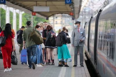РЖД добавили доппоезда «Сапсан», «Ласточка» между Москвой и Петербургом на майские праздники