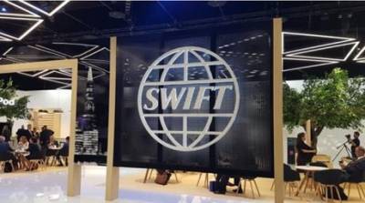 Исключить РФ из системы SWIFT и остановить импорт газа: Европарламент принял жесткую антироссийскую резолюцию