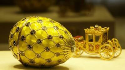 Причиной скандала с яйцами Фаберже в Эрмитаже могла стать "война" коллекционеров