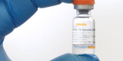 Украина 30 апреля получит еще 500 тысяч доз вакцины CoronaVac — Степанов