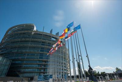 Европарламент призвал страны ЕС выслать российских дипломатов в поддержку Чехии