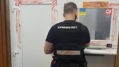 Чтобы не избрали меру пресечения: в Киеве мать подозреваемого оформила завещание на прокурора